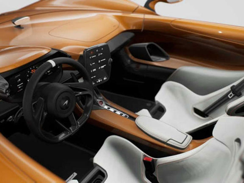 طرح سيارة من "مكلارين" باللون البرتقالي للمرة الأولى في تاريخ الشركة